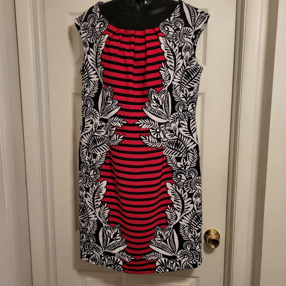 ILE, women dress, red , white and black. Size 14W.